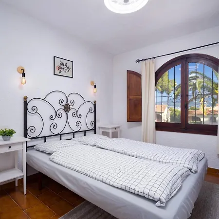La Pinada By Interhome